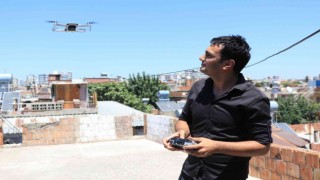 Kuzeninin aç kalmasına dayanamadı, 2 buçuk kilometre uzağa dron ile kebap yolladı