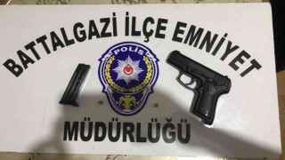 Malatyada iş yeri kurşunlama ve hırsızlığa 12 tutuklama