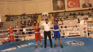 Malatyalı boksör Fıratın Türkiye Şampiyonluğu sevinci