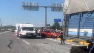 Manisada trafik kazası: 1i ağır 5 yaralı
