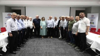 Meclisleri kurulan muhtarlar bir araya geldi