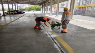 Melikgazi, kurban kesimi sonrasında pırıl pırıl temizleniyor