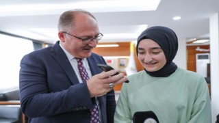 Milli Eğitim Bakanı Özerden LGS Türkiye birincilerine tebrik