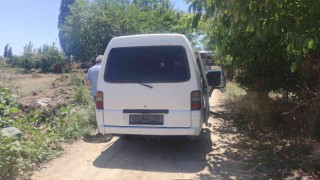 Minibüsü çaldılar orhangazi polisinden kaçamadılar