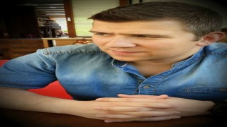 Motor sürücüsü kazada hayatını kaybetti