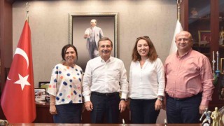 Muhtarlar Başkan Ataçla hizmetleri görüştü