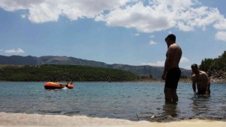 Nemrut Krater Gölü, Ege ve Akdeniz sahillerini aratmıyor
