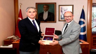 New York Tirana Üniversitesi Rektörü Prof. Dr. Erdemirden Rektör Erdala ziyaret
