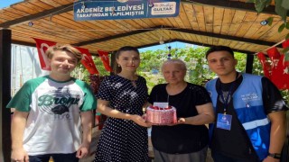 Oğlu şehit olduktan sonra ilk kez doğum günü kutladı
