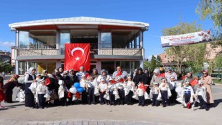 Oltuda 300 çocuk sünnet oluyor