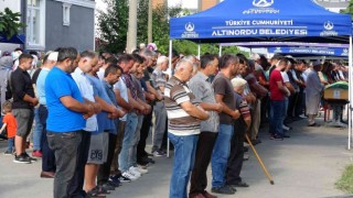 Orduda gürültü kavgasında hayatını kaybeden baba-oğul toprağa verildi