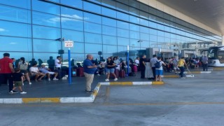 Otogarlarda bayram hareketliliği başladı, trafik ekipleri kuralları hatırlattı