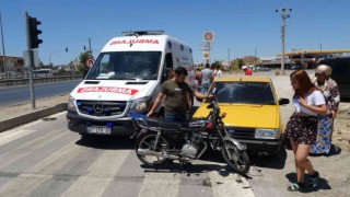 Otomobilin kendine doğru geldiğini gördü motosikletten inip kaçarak yaralanmaktan kurtuldu