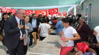 Öz vatanlarında ilk bayram coşkusu