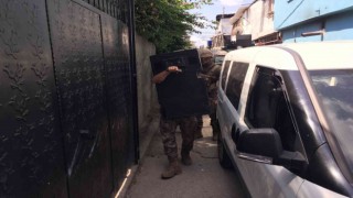 Özel harekatlı uyuşturucu baskını