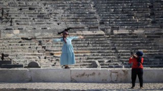 Patara Antik Kenti ziyaretçilerini adeta geçmişe götürüyor