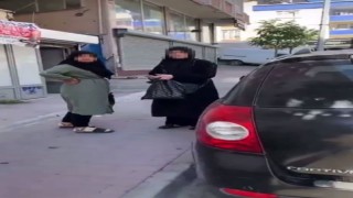Pazarda kadının cüzdanını çalan şahısları böyle yakaladı