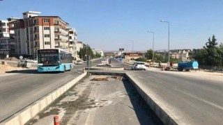 Petrol Caddesinde kavşak ve refüj düzenleme çalışması
