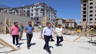 Pursaklarda Ayyıldız Millet Kıraathanesinin yapımı devam ediyor