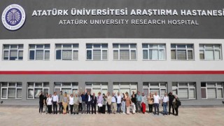 Rektör Çomaklı, Tıp Fakültesi 1987 yılı mezunları ile bir araya geldi
