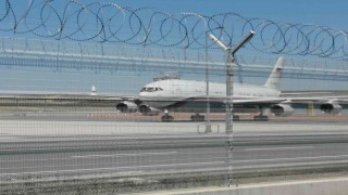 Rusya Savunma Bakanı Sergey Şoygu ve beraberindeki heyet, tahıl sevkiyatı anlaşmasına imza atmak için İstanbula geldi. Rus heyeti taşıyan uçak İstanbul Havalimanına indi.