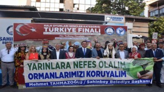 Şahinbey Belediyesi halk oyunları finaline ev sahipliği yaptı