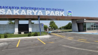 Sakarya Park yeni yüzüyle bayramı bekliyor