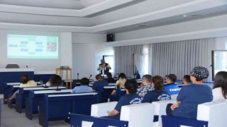 Salihli Belediyesinde En İyi Narkotik Polis: Anne eğitimi verildi
