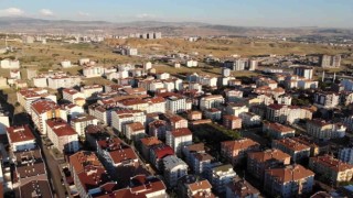 Saniyede 140 litre su tüketiliyor