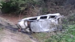 Şarampole yuvarlanan aracın sürücüsü yanarak hayatını kaybetti