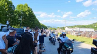Saraybosnaya gelen Moto-Maraton katılımcıları Potoçariye doğru yola çıktı