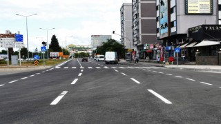 SBB Atatürk Bulvarına 40 bin ton asfalt dökecek