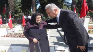 Şehit annesi: “Allah, güvenlik güçlerimizin ayaklarına taş değdirmesin”