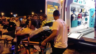 Şehrin göbeğinde bıçaklı kavga çıktı, 1 kişi yaralandı