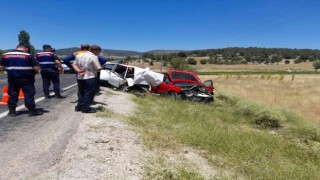 Muğla Seydikemer'de trafik kazası 1 ölü, 2 yaralı