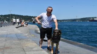 Sıcak havanın tadını sahile akın eden vatandaşlar çıkardı