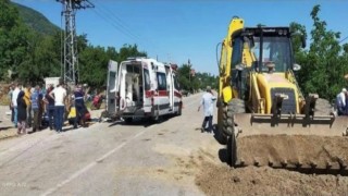 Simavda motosiklet ile iş makinası çarpıştı: 1 ölü 1 yaralı