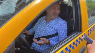 Şişlide taksicinin emniyet kemeri kurnazlığı polise takıldı: “Sürekli böyle kullanıyorum”