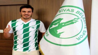 Sivas Belediyespor Emre Bayramı kadrosuna kattı