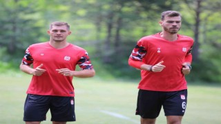 Sivassporun yeni transferi Karol Angielski ilk idmanına çıktı