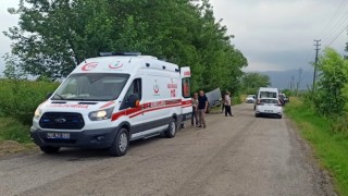Takla atan otomobilin sürücüsü yaralandı