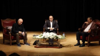 Tarihi doğru anlamak konferansı İhlas Kolejinde düzenledi