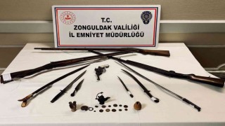 Tarihi eser kaçakçısı ekipler tarafından yakalandı