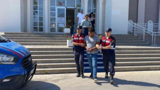 Tartıştığı eşini, kayınvalidesini ve kayınpederini bıçaklayan şahıs tutuklandı