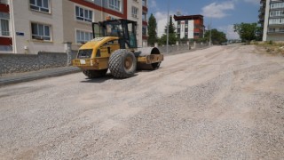 Tavlusun ve Fatih Mahallesinde asfalt ve parke çalışmaları