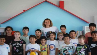 Taylan Antalyalıdan çocuklar için anlamlı proje