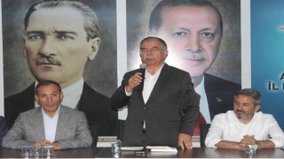 TBMM AK Parti Grup Başkanı Yılmaz: Türkiyede ekonomik kriz yoktur