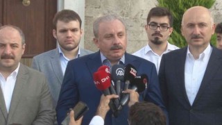 TBMM Başkanı Şentop Kurban Bayramı namazını Ayasofyayı Kebir Camiinde kıldı