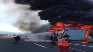 TEMde tır alev alev yandı