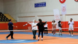 Tenis turnuvasında birinciler belli oldu